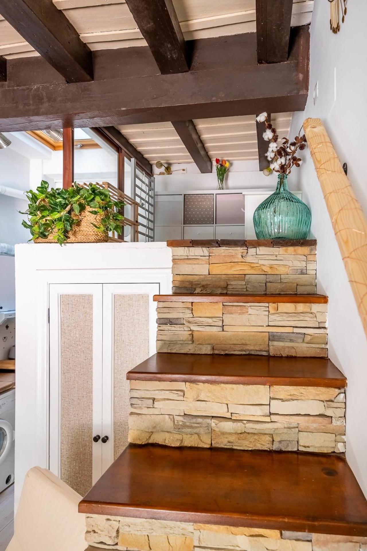 Comfy Away - Estudio En Patio De Vecinos En Las Setas Σεβίλλη Εξωτερικό φωτογραφία